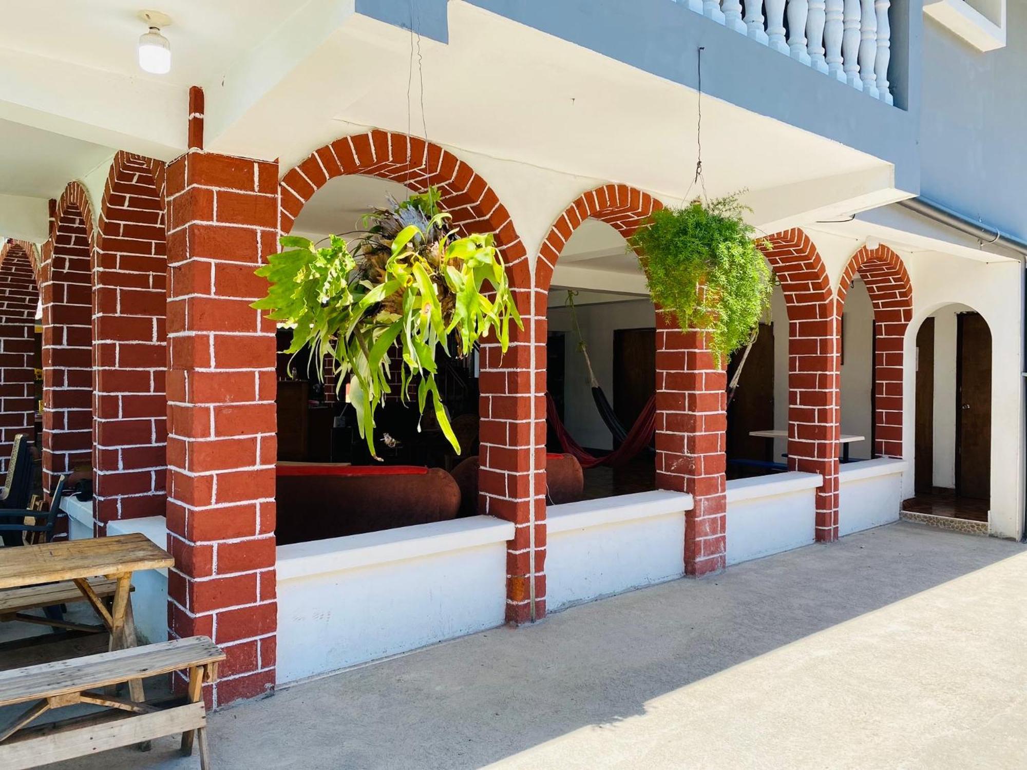 La Casona Sv Hostal 拉利伯塔德 外观 照片